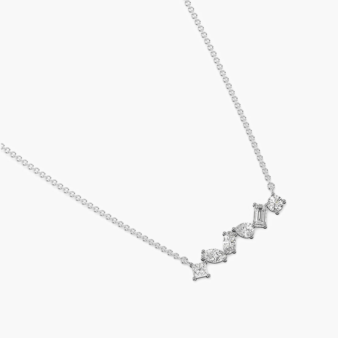 Éclat Linea Diamond Pendant (With Chain) - Top View in White Gold - Diamond Pendant by Moena