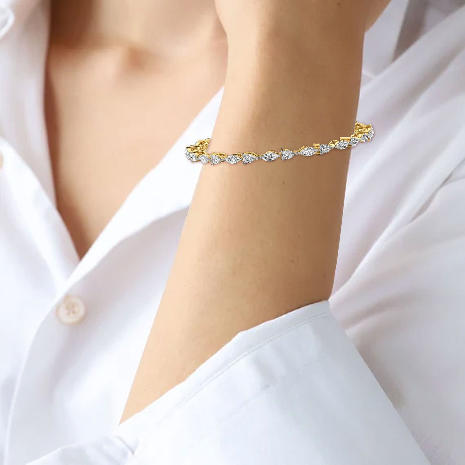 Pear & Marquise 0.10 ct Diamond Tennis Bracelet