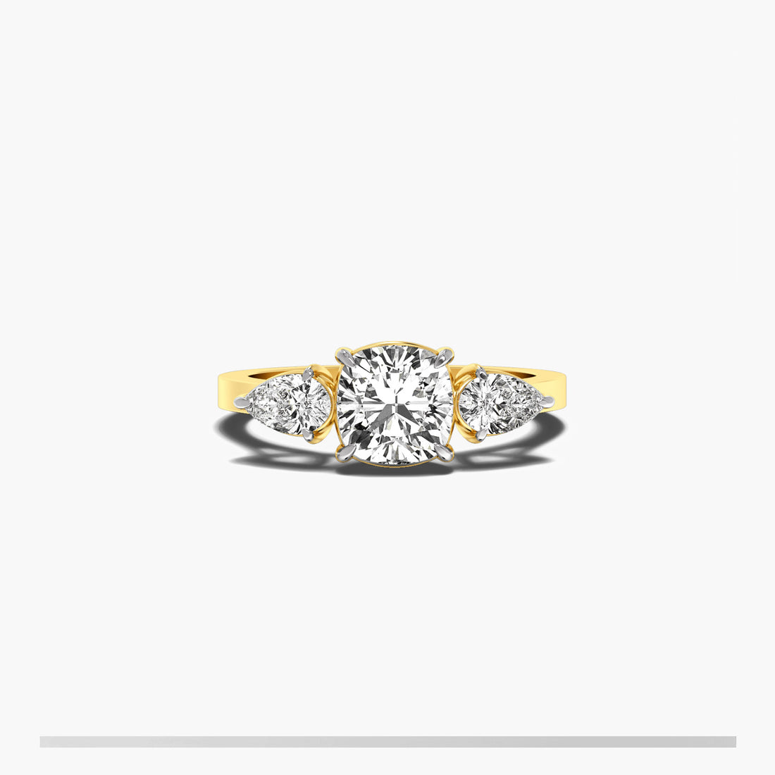 Royal Tranquility - Top View in Yellow Gold - Diamond Ring by Moena